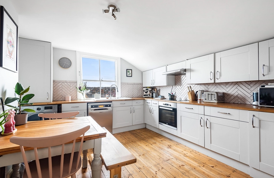 Thurlow Park Road, London, East Dulwich, SE21 - Kinleigh Folkard & Hayward