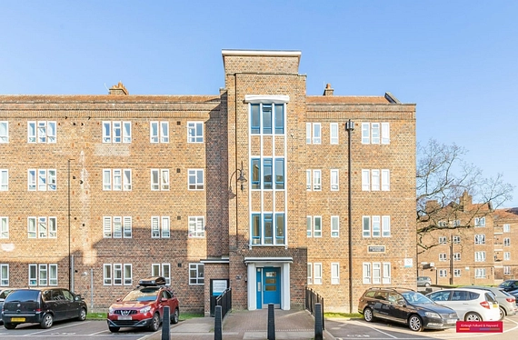 Kingswood Estate, London, SE21 - Kinleigh Folkard & Hayward