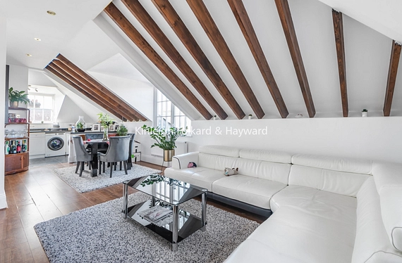 Royal Drive, London, N11 - Kinleigh Folkard & Hayward