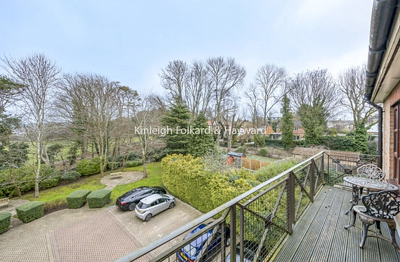 Woodside Lane, London, N12 - Kinleigh Folkard & Hayward