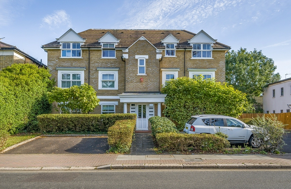 Alexandra Grove, London, N12 - Kinleigh Folkard & Hayward
