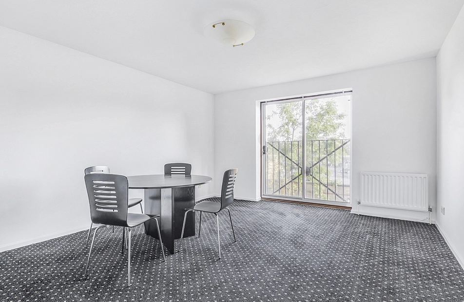 Alexandra Grove, London, N12 - Kinleigh Folkard & Hayward