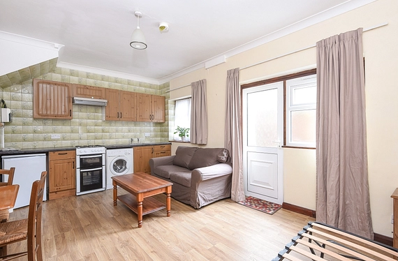 Woodhouse Road, London, N12 - Kinleigh Folkard & Hayward