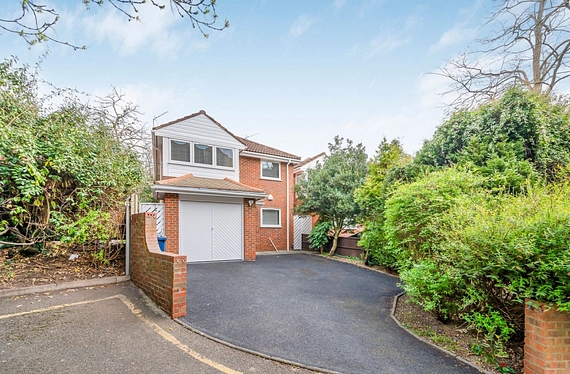 The Avenue, London, N3 - Kinleigh Folkard & Hayward
