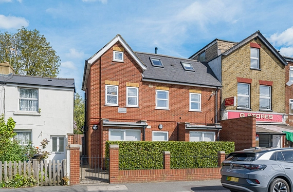 Lodge Lane, London, N12 - Kinleigh Folkard & Hayward