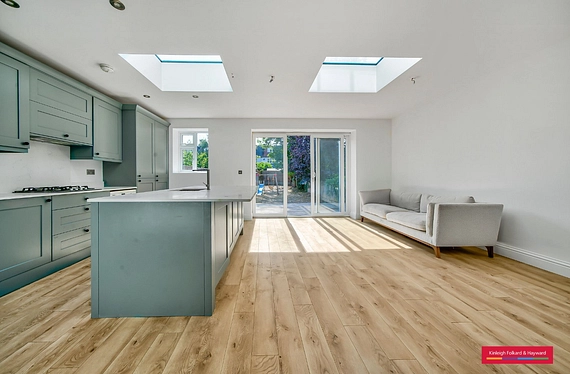 Petworth Road, London, N12 - Kinleigh Folkard & Hayward