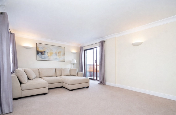 Sailmakers Court, William Morris Way, Fulham, SW6 - Kinleigh Folkard & Hayward