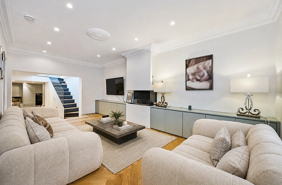 Stamford Cottages, London, SW10 - Kinleigh Folkard & Hayward
