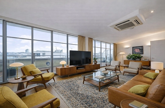 Farm Lane, Fulham, London, SW6 - Kinleigh Folkard & Hayward