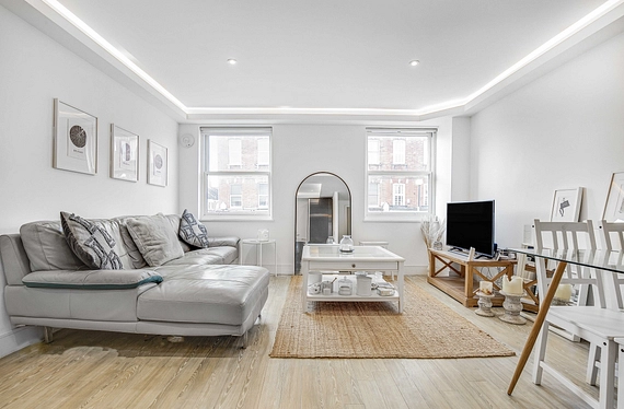 Munster Road, London, SW6 - Kinleigh Folkard & Hayward