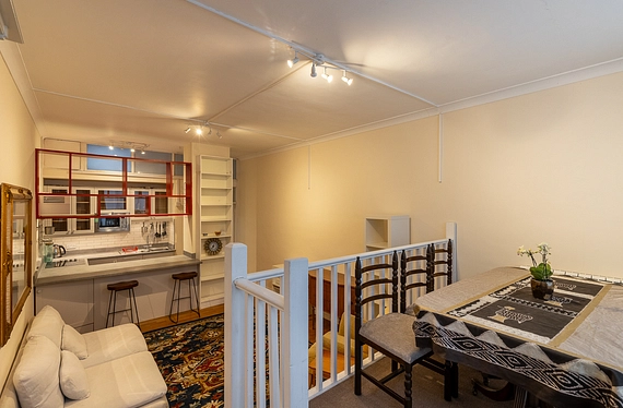 West London Studios, 402 Fulham Road, Fulham, London, SW6 - Kinleigh Folkard & Hayward