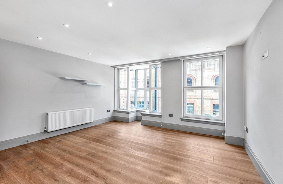 Fulham Road, London, SW6 - Kinleigh Folkard & Hayward