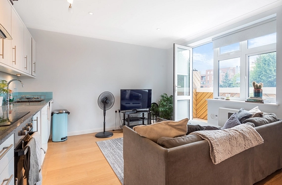 Ravenscourt Avenue, London, W6 - Kinleigh Folkard & Hayward