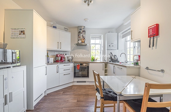 Lyttelton Road, London, N2 - Kinleigh Folkard & Hayward
