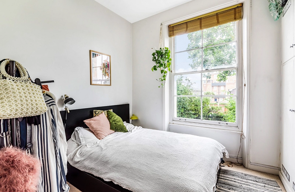 Arundel Square, Islington, London, N7 - Kinleigh Folkard & Hayward