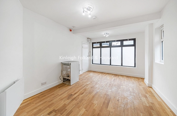 Green Lanes, London, N16 - Kinleigh Folkard & Hayward