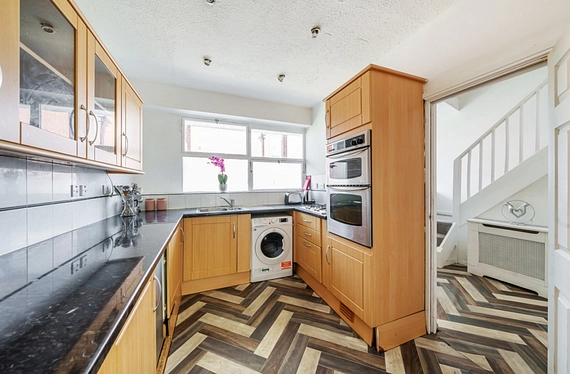 Churchill Gardens, Pimlico, London, SW1V - Kinleigh Folkard & Hayward