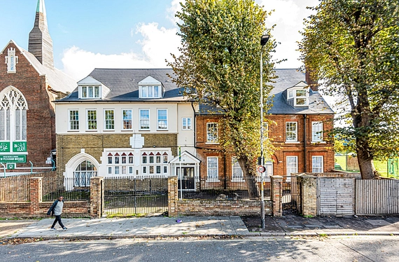Cobourg Road, Camberwell, SE5 - Kinleigh Folkard & Hayward