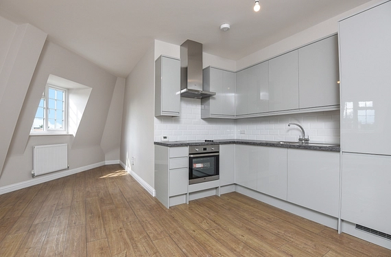 Manor Drive North, New Malden, Surrey, KT3 - Kinleigh Folkard & Hayward