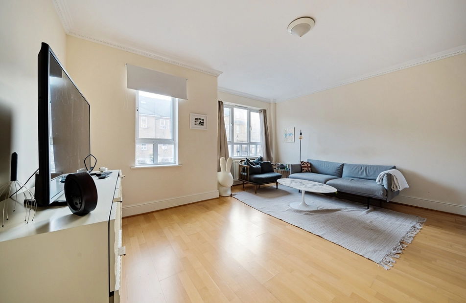 Samuel Gray Gardens, Kingston Upon Thames, Surrey, KT2 - Kinleigh Folkard & Hayward