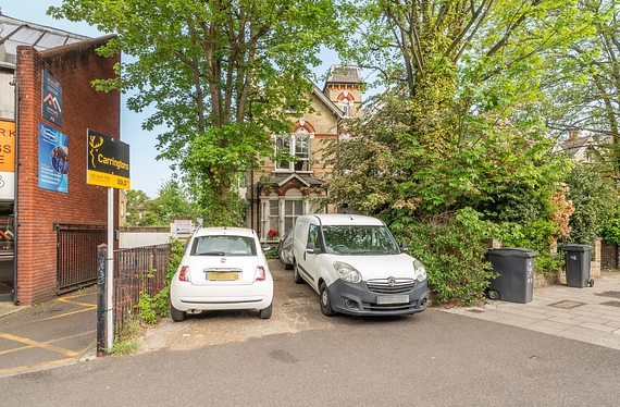 Kingston Hill, Kingston Upon Thames, KT2 - Kinleigh Folkard & Hayward