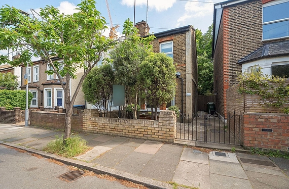 Portman Road, Kingston Upon Thames, KT1 - Kinleigh Folkard & Hayward