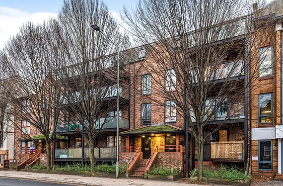 London Road, Kingston Upon Thames, Surrey, KT2 - Kinleigh Folkard & Hayward