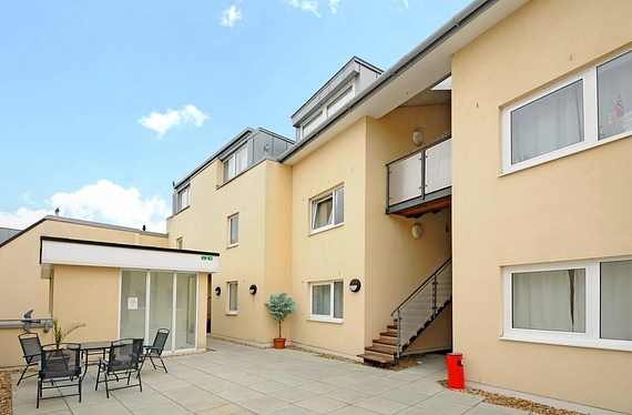 5 Cowleaze Road, Kingston Upon Thames, Surrey, KT2 - Kinleigh Folkard & Hayward