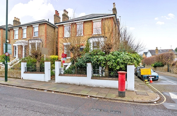 Church Road, Richmond, TW10 - Kinleigh Folkard & Hayward