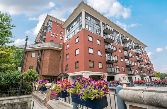Wadbrook Street, Kingston upon Thames, KT1 - Kinleigh Folkard & Hayward