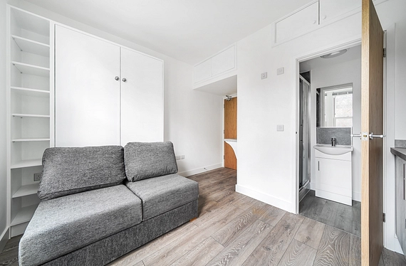 Gilmore Road, London, SE13 - Kinleigh Folkard & Hayward