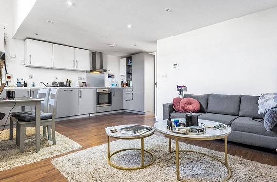 The Cut, London, SE1 - Kinleigh Folkard & Hayward