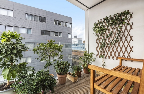 Ewer Street, London - Kinleigh Folkard & Hayward