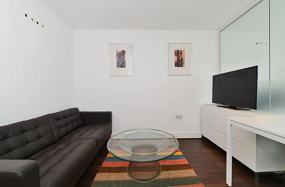 Long Lane, London, SE1 - Kinleigh Folkard & Hayward