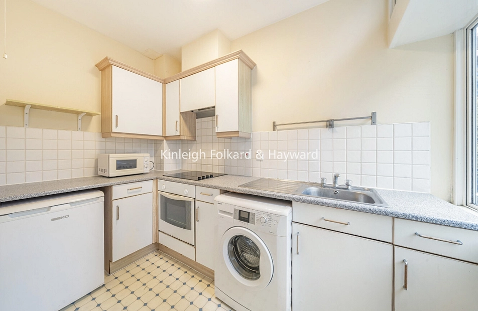 Newington Causeway, London, SE1 - Kinleigh Folkard & Hayward