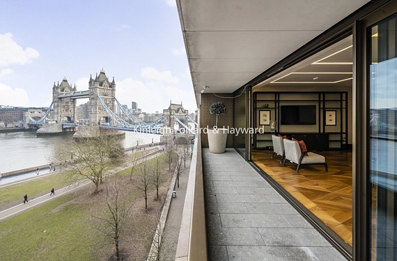 One Tower Bridge, London, SE1 - Kinleigh Folkard & Hayward