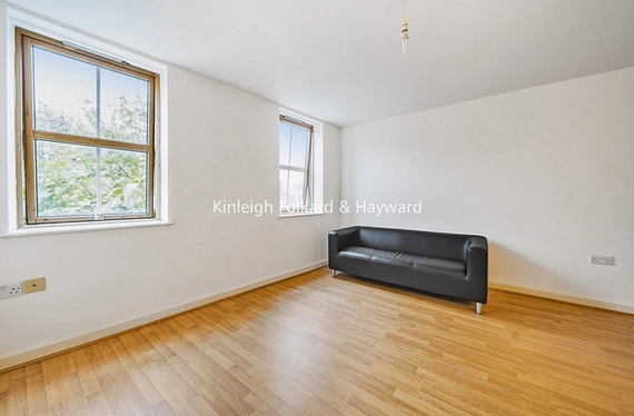 , 8 Hendre Road, Old Kent Road, London, SE1 - Kinleigh Folkard & Hayward