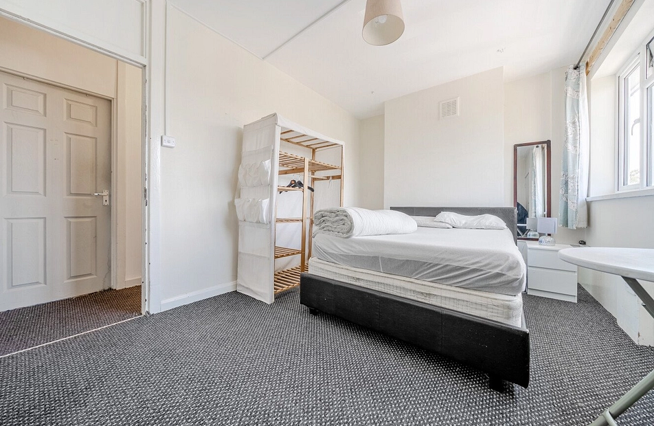 Longfield Estate, London, SE1 - Kinleigh Folkard & Hayward