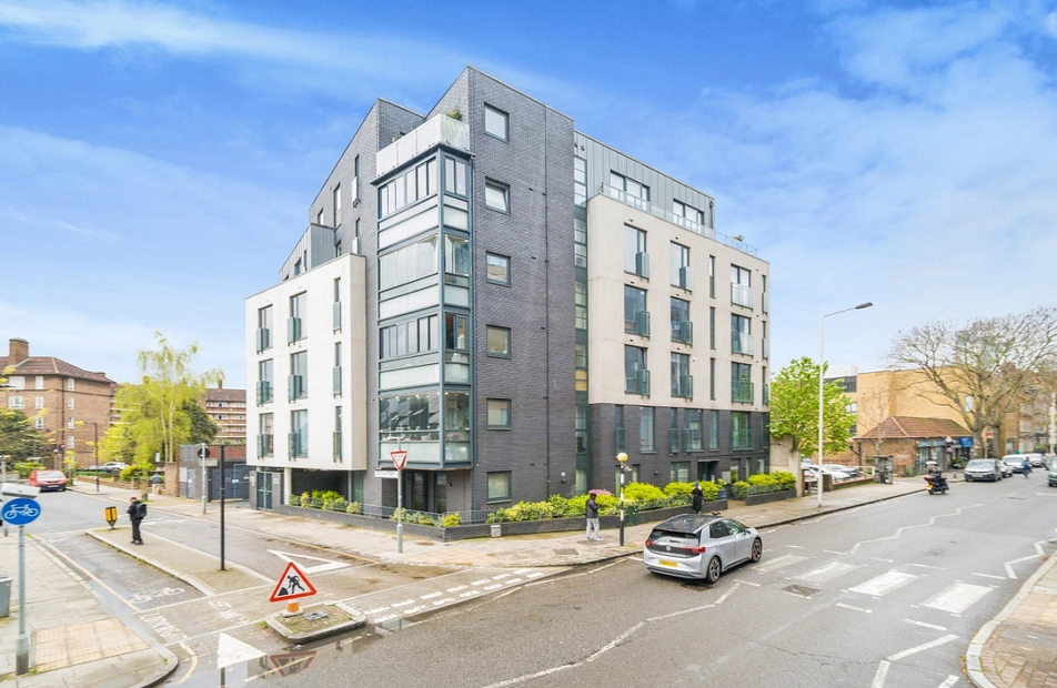 Long Lane, London, SE1 - Kinleigh Folkard & Hayward