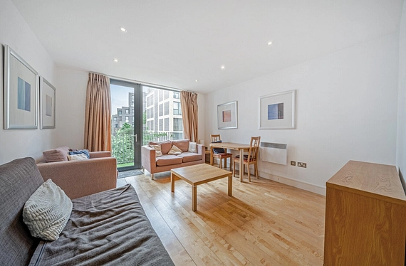 City Walk, London, SE1 - Kinleigh Folkard & Hayward