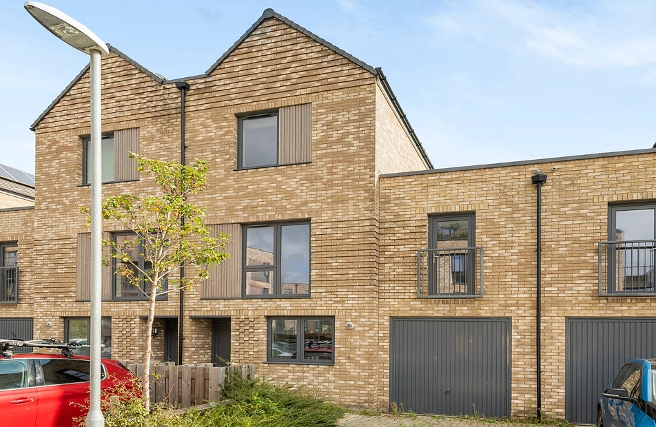 Fisher Close, London, SE16 - Kinleigh Folkard & Hayward