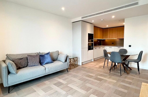 3 Boxwood Gardens, E1W - Kinleigh Folkard & Hayward