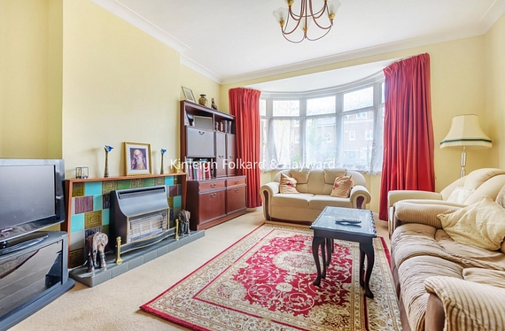 Chelmsford Road, London, N14 - Kinleigh Folkard & Hayward