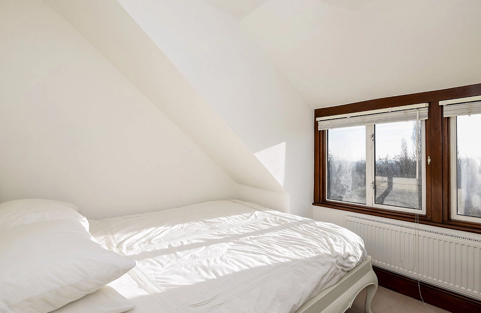 Church Crescent, Muswell Hill, London, N10 - Kinleigh Folkard & Hayward