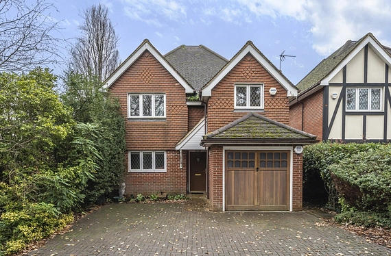 Ridgemead Close, Southgate, London, N14 - Kinleigh Folkard & Hayward