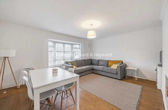 Albert Close, London, N22 - Kinleigh Folkard & Hayward