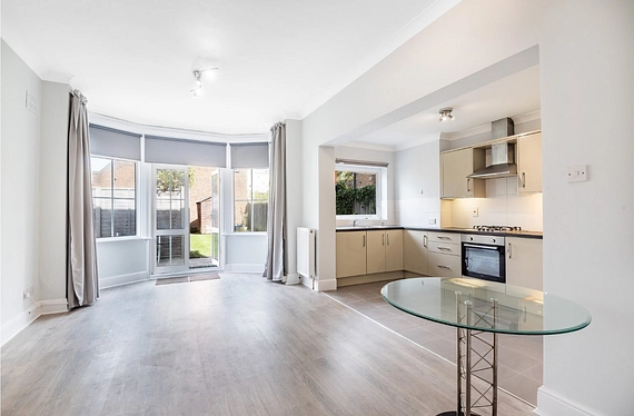 Fortis Green, London, N2 - Kinleigh Folkard & Hayward