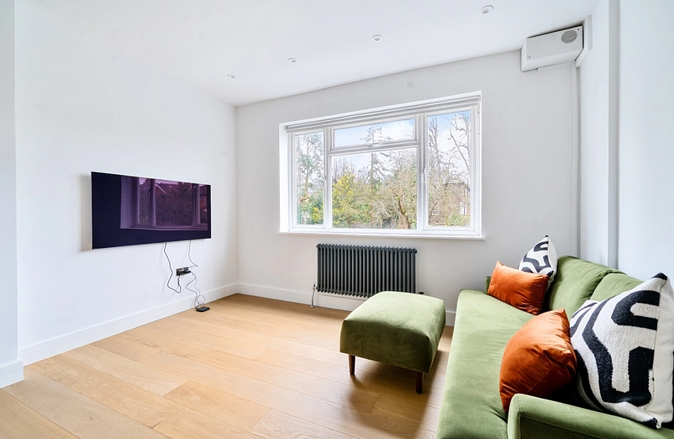 Creighton Avenue, London, N10 - Kinleigh Folkard & Hayward