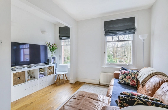 Queens Avenue, Muswell Hill London, N10 - Kinleigh Folkard & Hayward