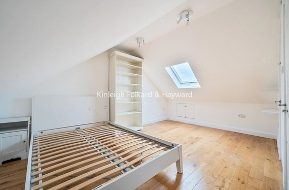 Bosworth Road, London, N11 - Kinleigh Folkard & Hayward